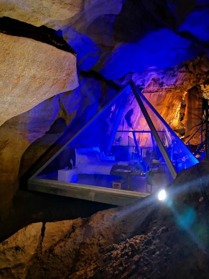Magnifique Gite En Pierres 6 Personnes Avec Piscine Privee Ardeche Plein Sud Lablachère Buitenkant foto